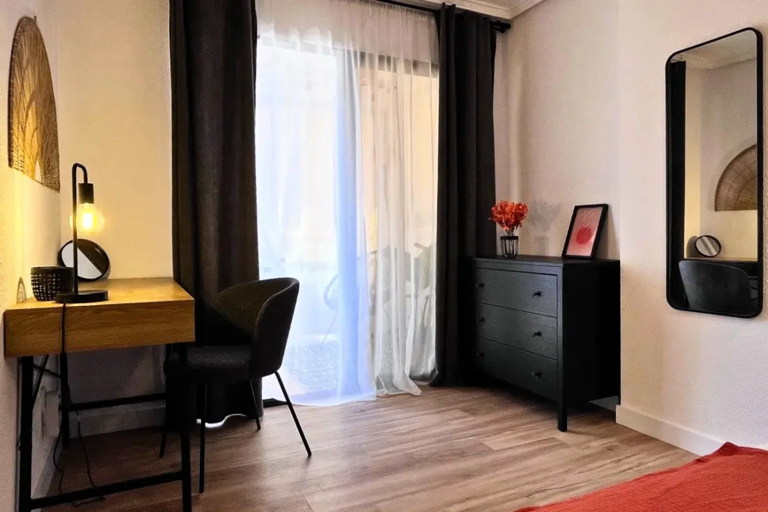 Appartement Avec Vue Panoramique, Piscine Et Plage à Pied