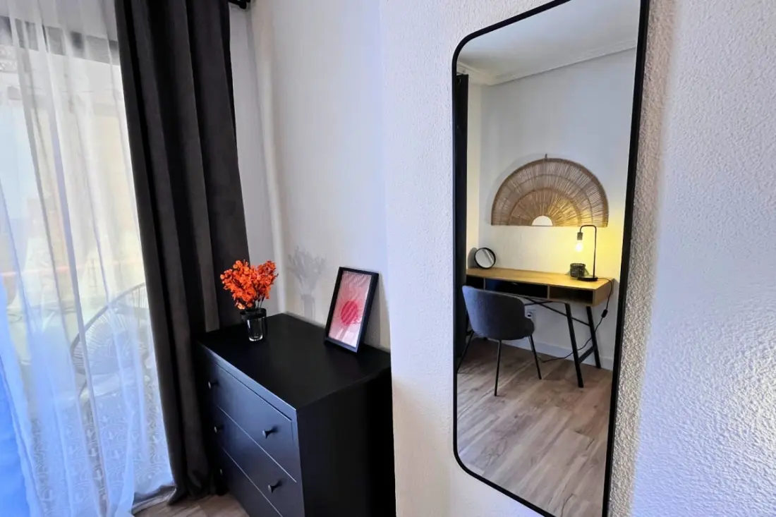 Appartement Avec Vue Panoramique, Piscine Et Plage à Pied