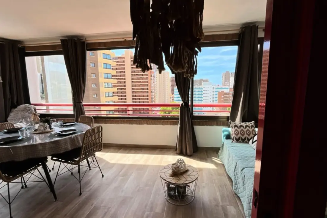 Appartement Design, Piscine, Parking, Près De La Plage