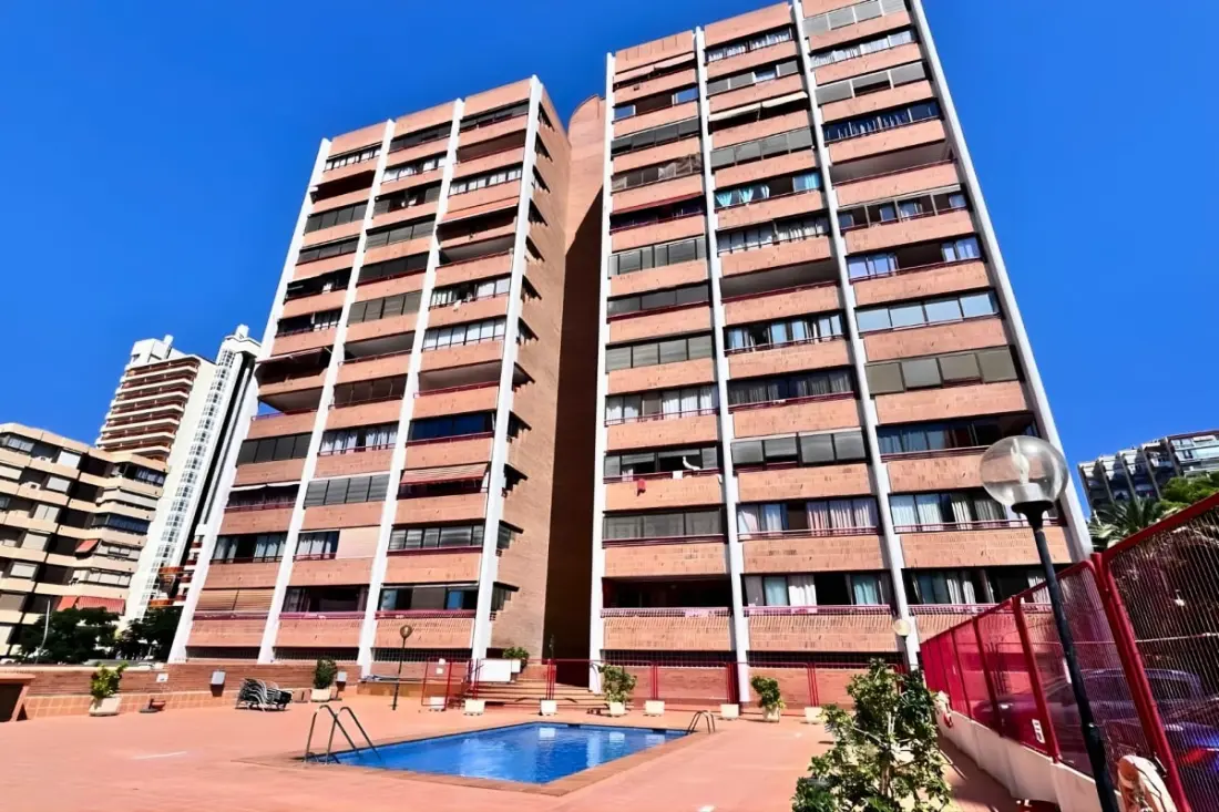 Appartement Design, Piscine, Parking, Près De La Plage