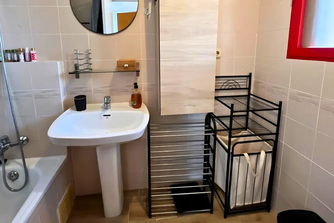 Appartement Design, Piscine, Parking, Près De La Plage