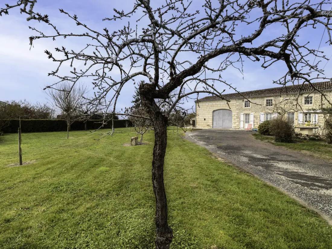 Maison de Vacances Berneuil