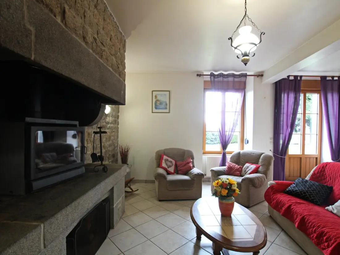 Maison de Vacances BESLON 2