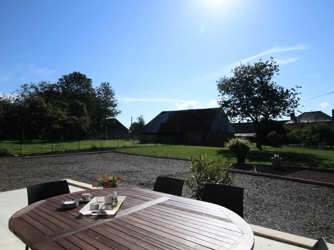 Maison de Vacances BESLON 4