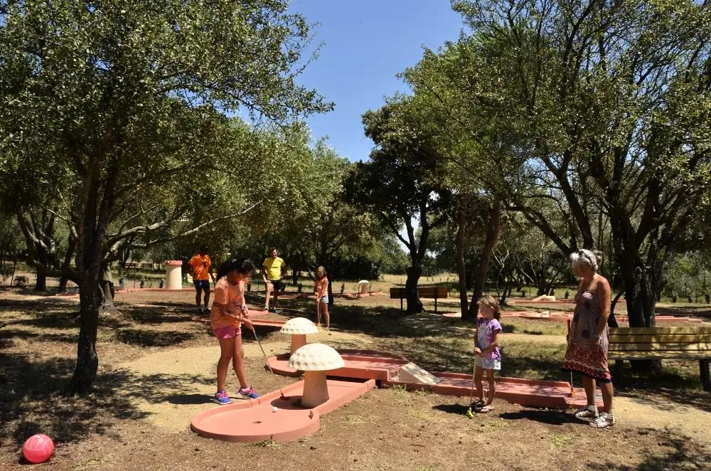 Camping Domaine Sainte Veziane 4 étoiles★★★★