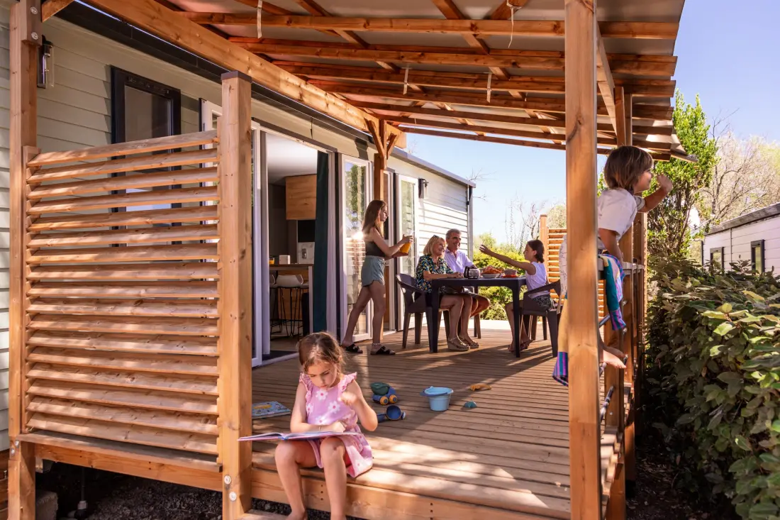 Camping Domaine Sainte Veziane 4 étoiles★★★★