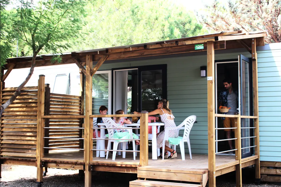 Camping Domaine Sainte Veziane 4 étoiles★★★★