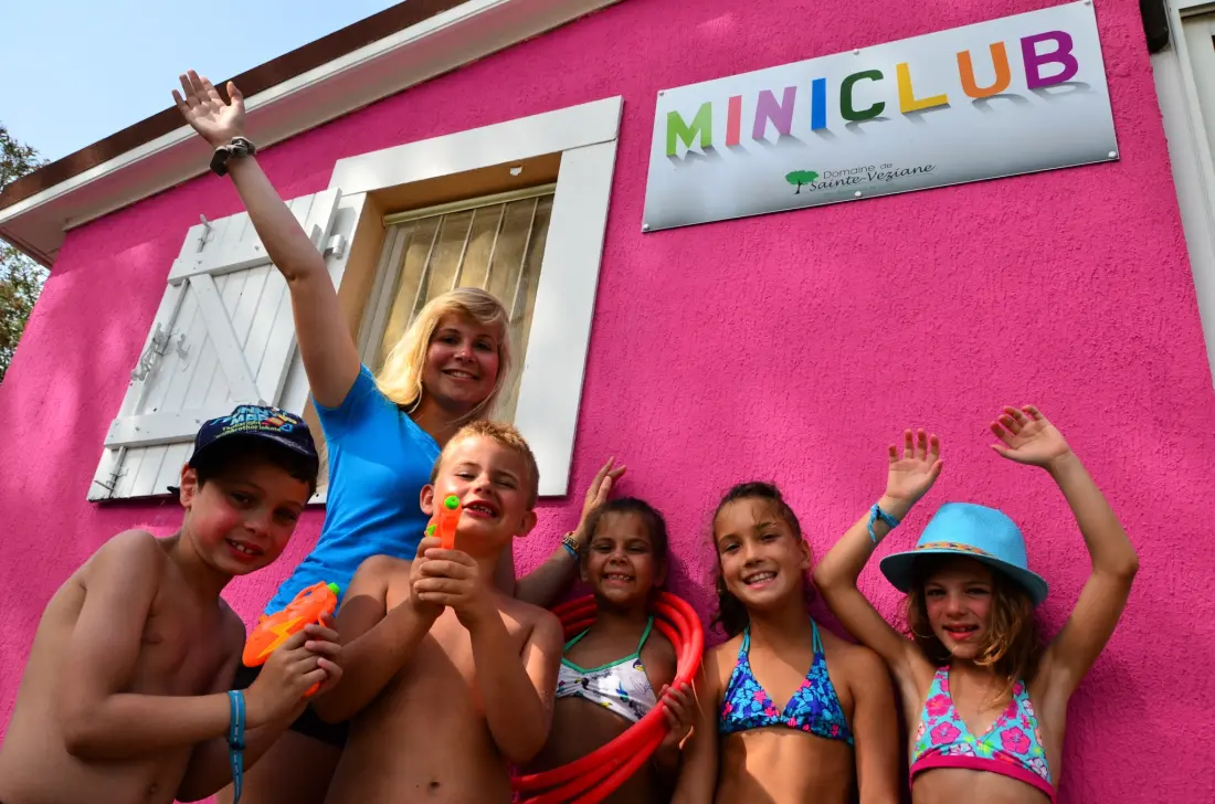 Camping Domaine Sainte Veziane 4 étoiles★★★★