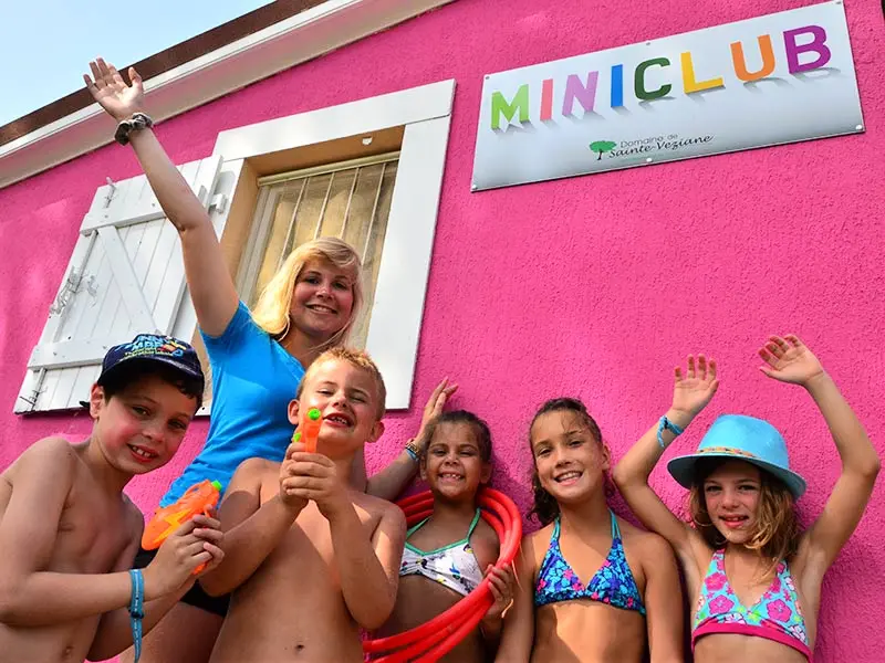 Camping Domaine Sainte Veziane 4 étoiles★★★★