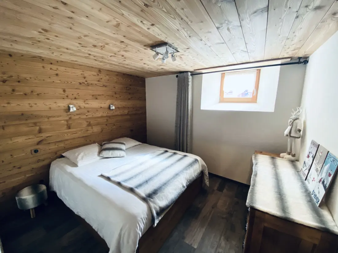 Grange authentique au coeur d'un charmant village savoyard