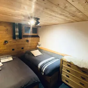 Grange authentique au coeur d'un charmant village savoyard