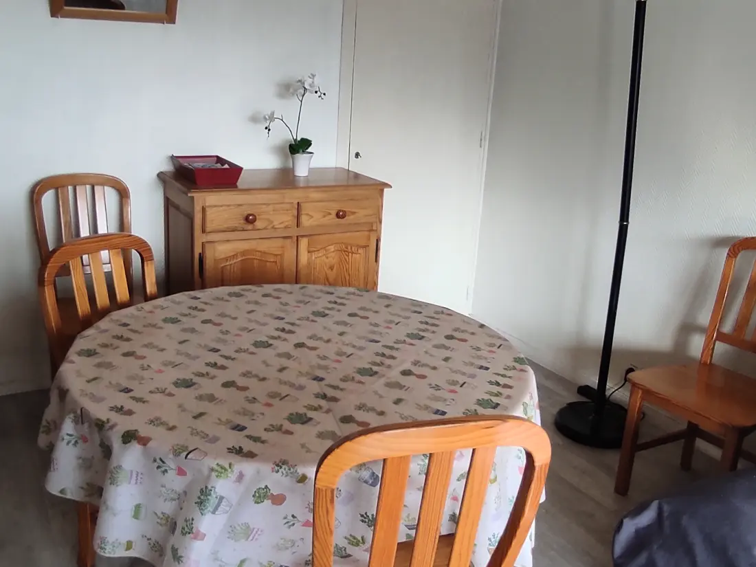 Location de Vacances Besse-et-Saint-Anastaise-Super Besse 123