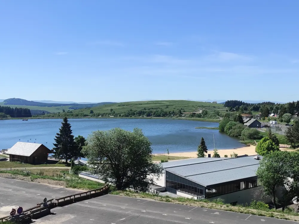 Location de Vacances Besse-et-Saint-Anastaise-Super Besse 200