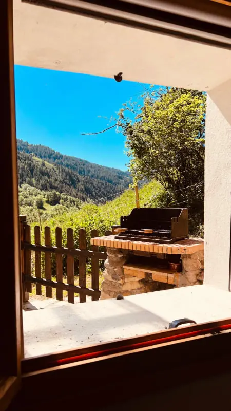 Grange Pour 6 Personnes Avec Studio Indépendant