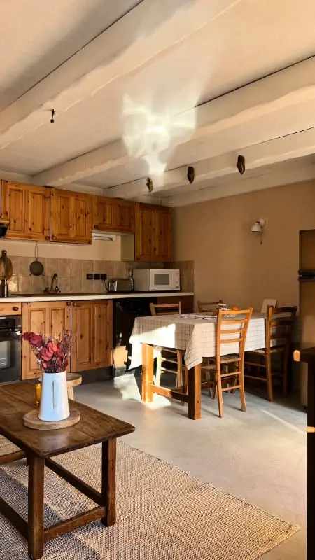 Grange Pour 6 Personnes Avec Studio Indépendant