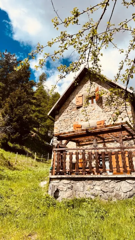 Grange Pour 6 Personnes Avec Studio Indépendant