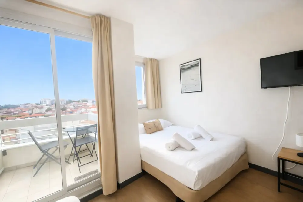 Charmant Studio Avec Balcon, Piscine & Plage