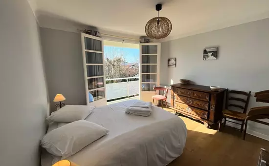 Appartement Avec Terrasse, Avec Place De Parking
