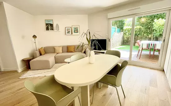 Splendide Appartement Avec Patio, Parking Et Plage