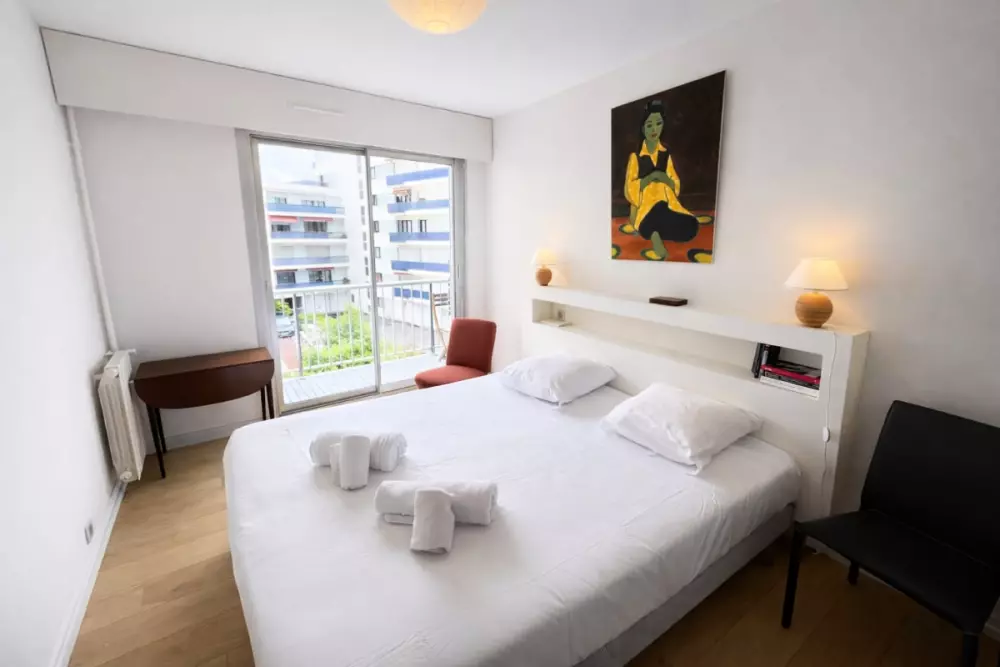 Superbe Appartement Avec Garage à 5min De La Plage