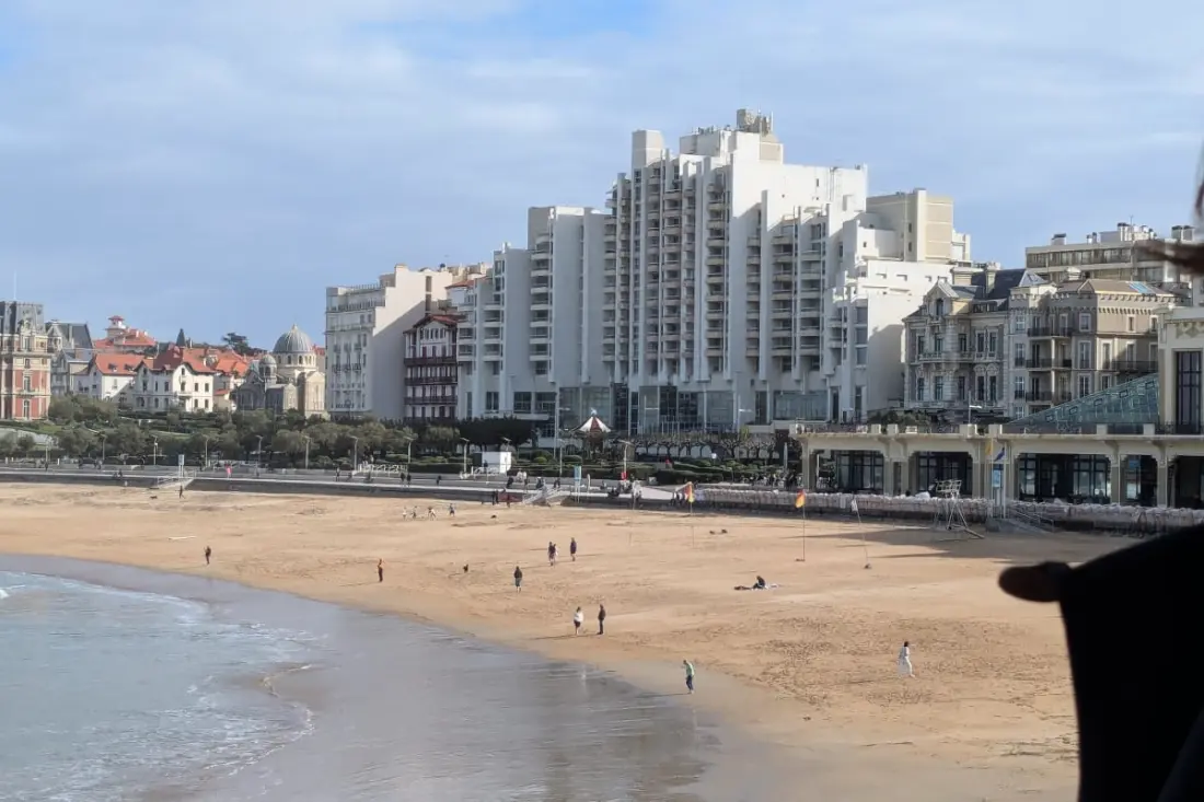 Studio Prestige Vue &amp; Piscine Biarritz
