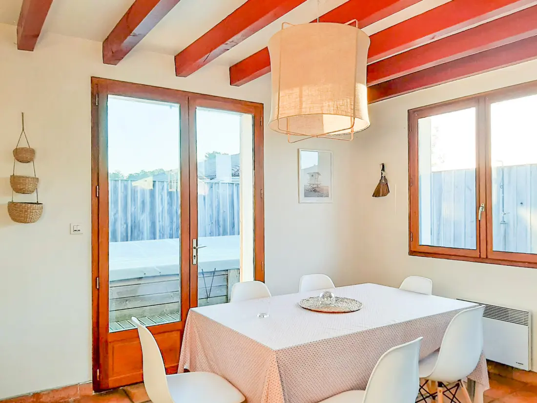 Maison de Vacances Bias 5