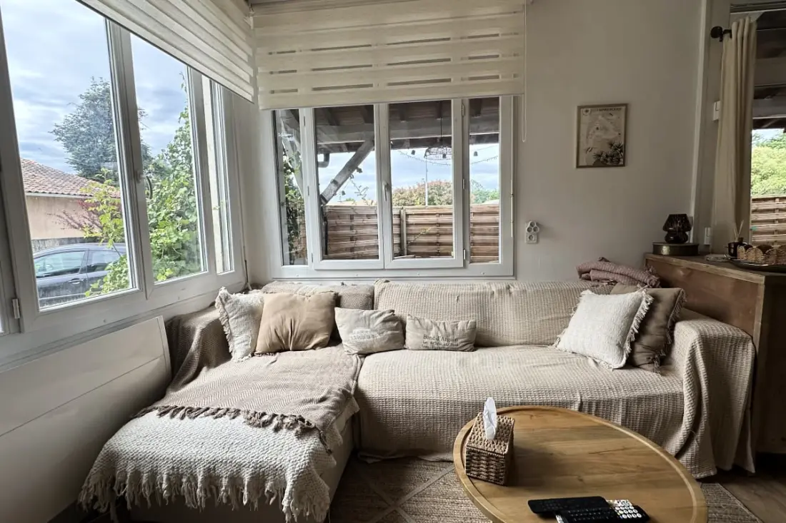 Appartement Avec Grande Terrasse à Biganos