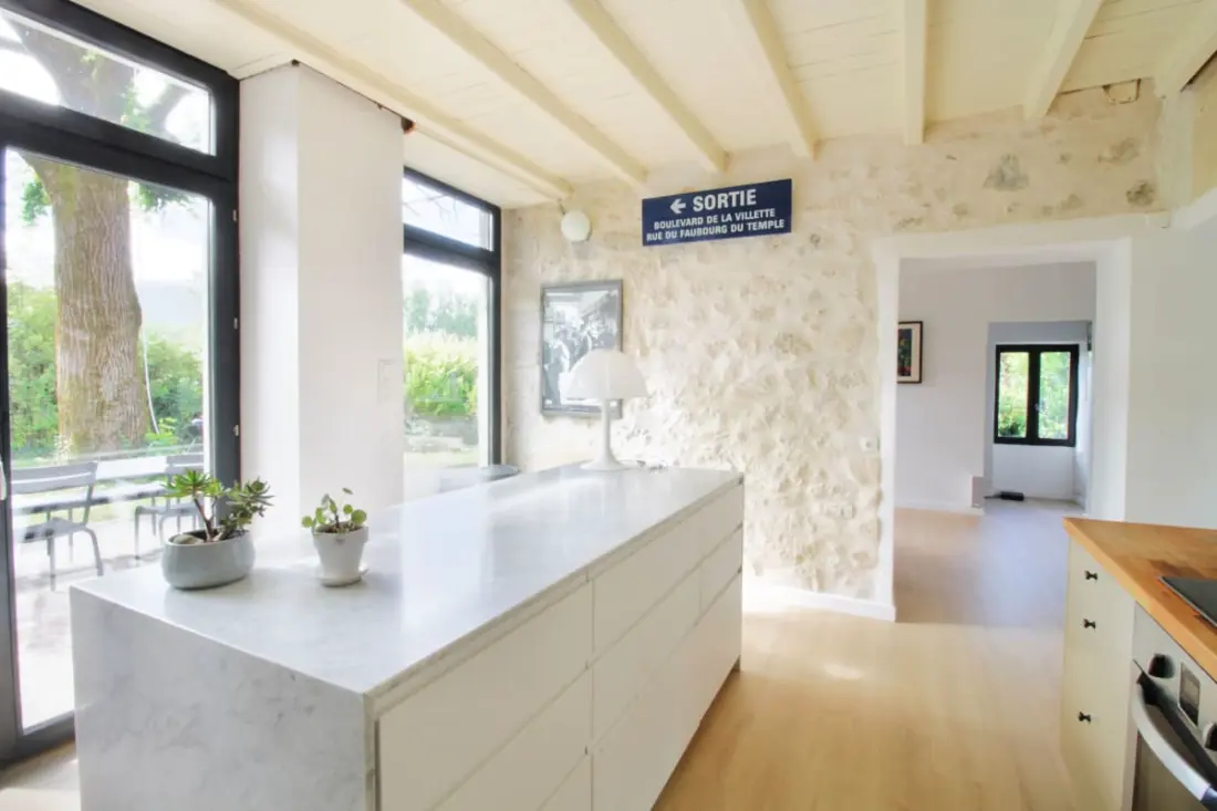 Maison Familiale, Cadre Paisible Et Piscine !