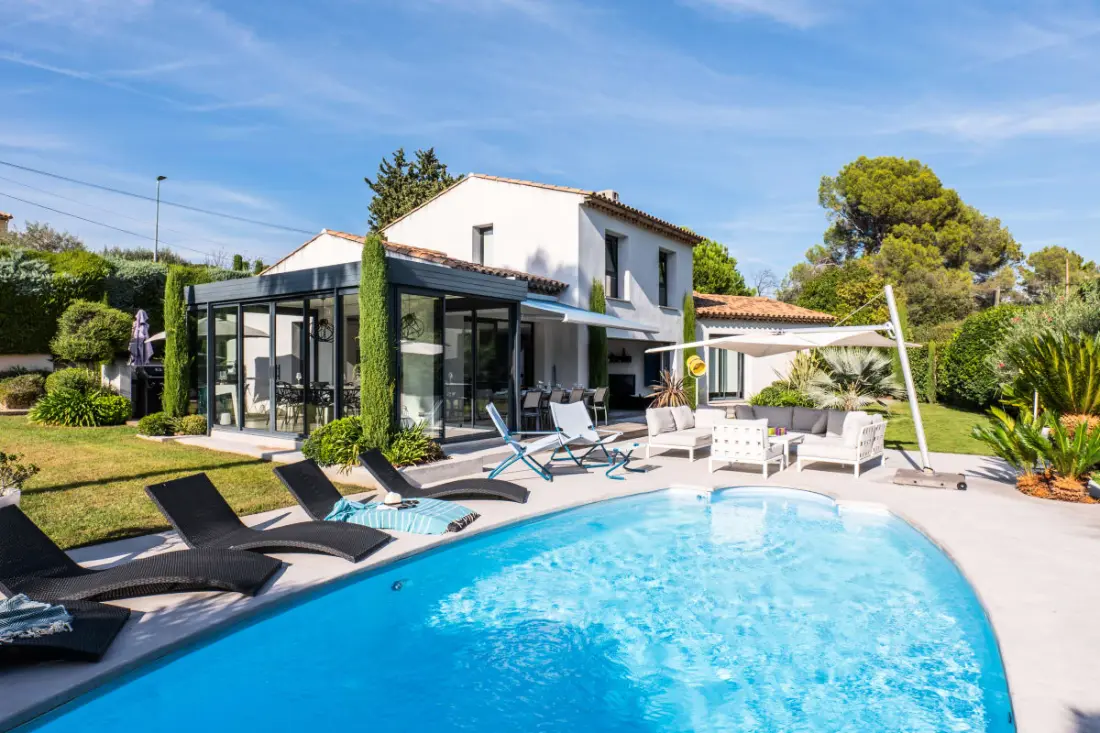Résidence Villa 150m2, Piscine &amp; Pétanque !