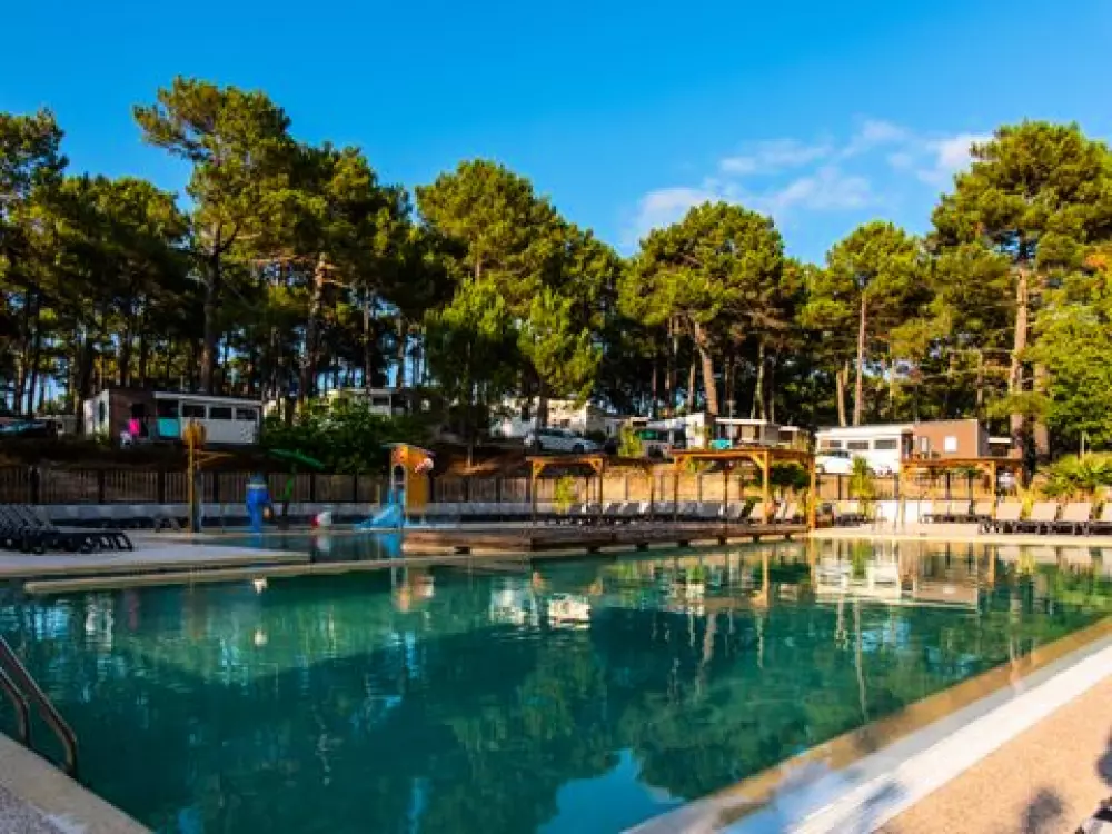 Camping Club Le Vivier 45 étoiles★★★★★ - MS VACANCES 5 étoiles★★★★★