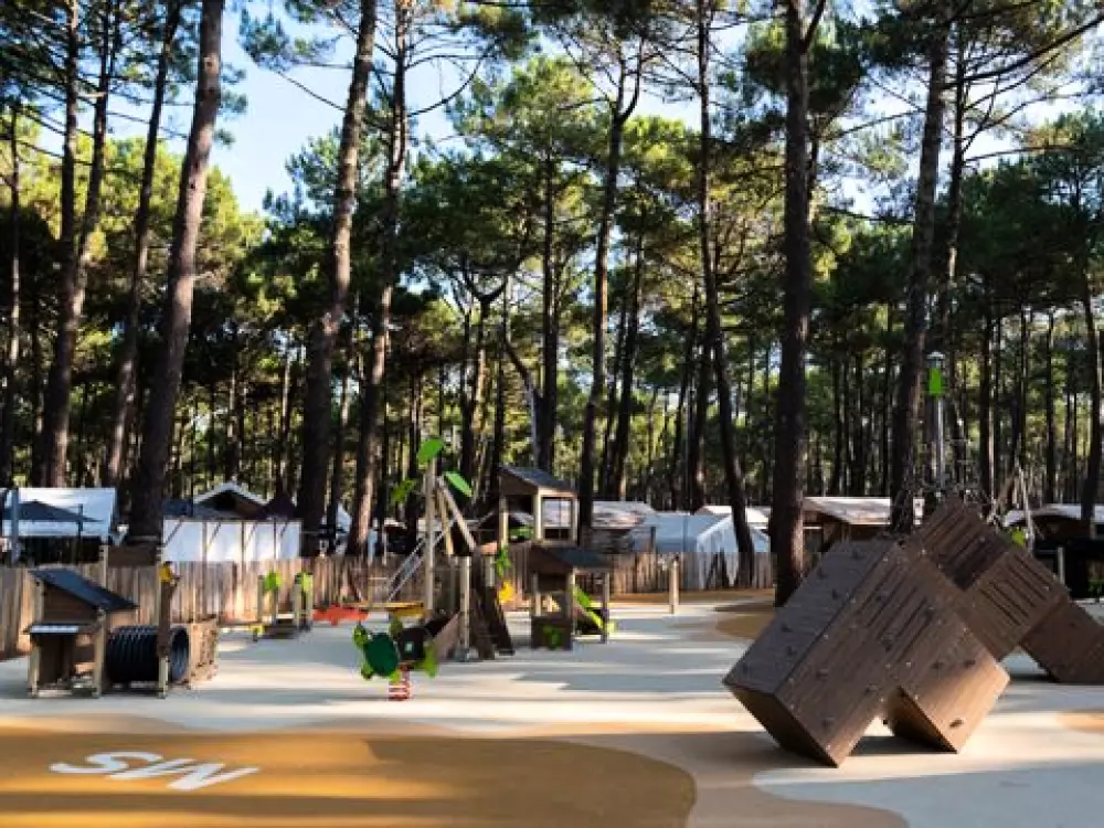 Camping Club Le Vivier 45 étoiles★★★★★ - MS VACANCES 5 étoiles★★★★★