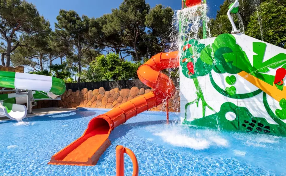 Camping Solmar by Viajes Velero 2 étoiles★★