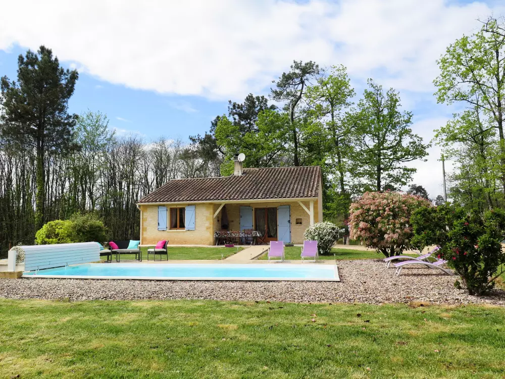 Maison de Vacances Blanquefort-sur-Briolance