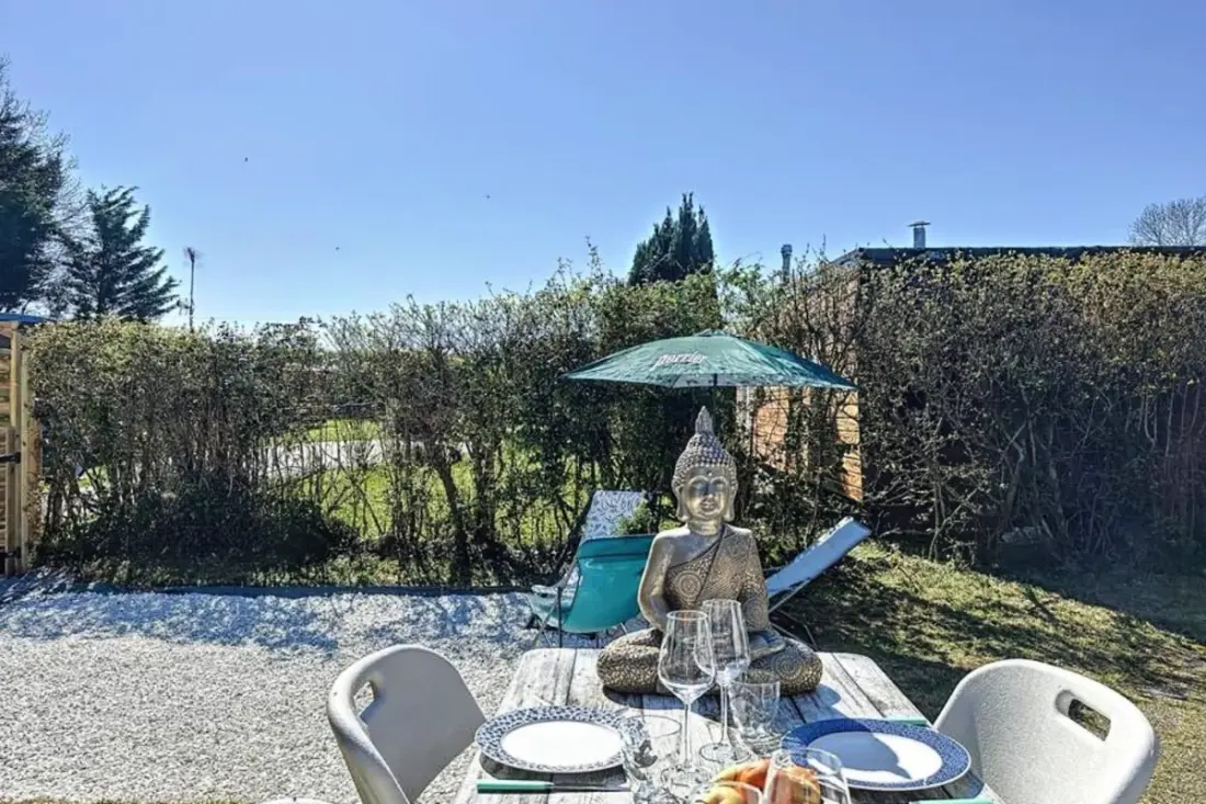 Chalet Idéal Avec Piscine à Blonville-sur-mer