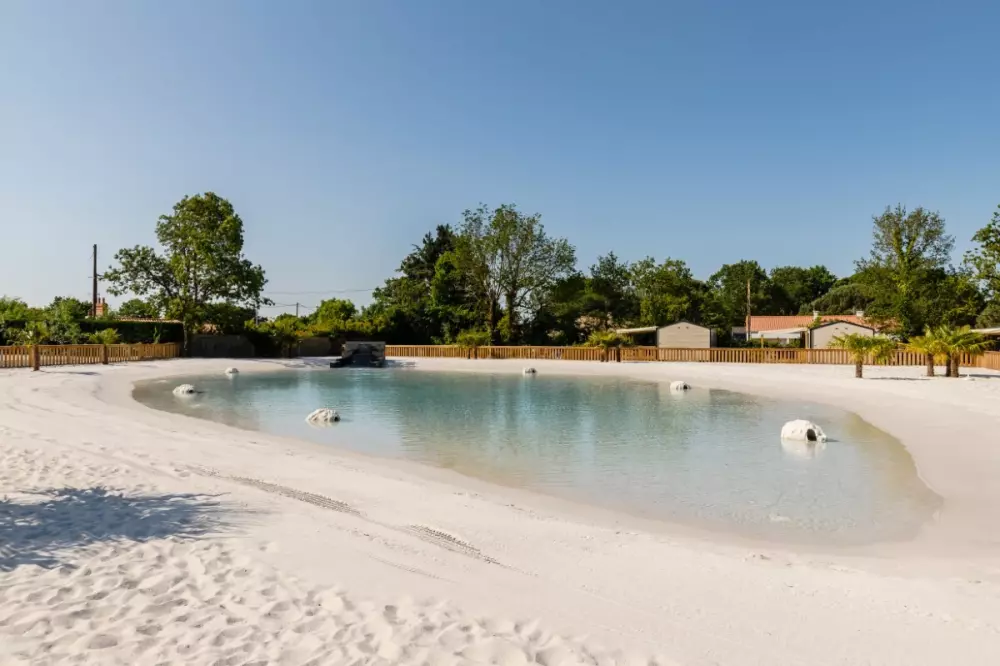 Camping maeva Escapades Le Bois Joli 4 étoiles★★★★