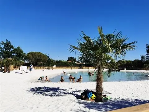 Camping Le Bois Joli 4 étoiles★★★★