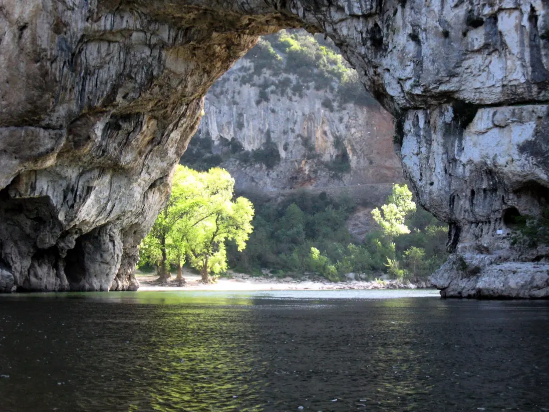 Camping La Simioune Vaucluse et Drome Provencale 3 étoiles★★★