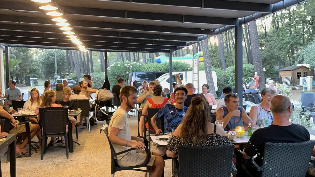 Camping La Simioune Vaucluse et Drome Provencale 3 étoiles★★★