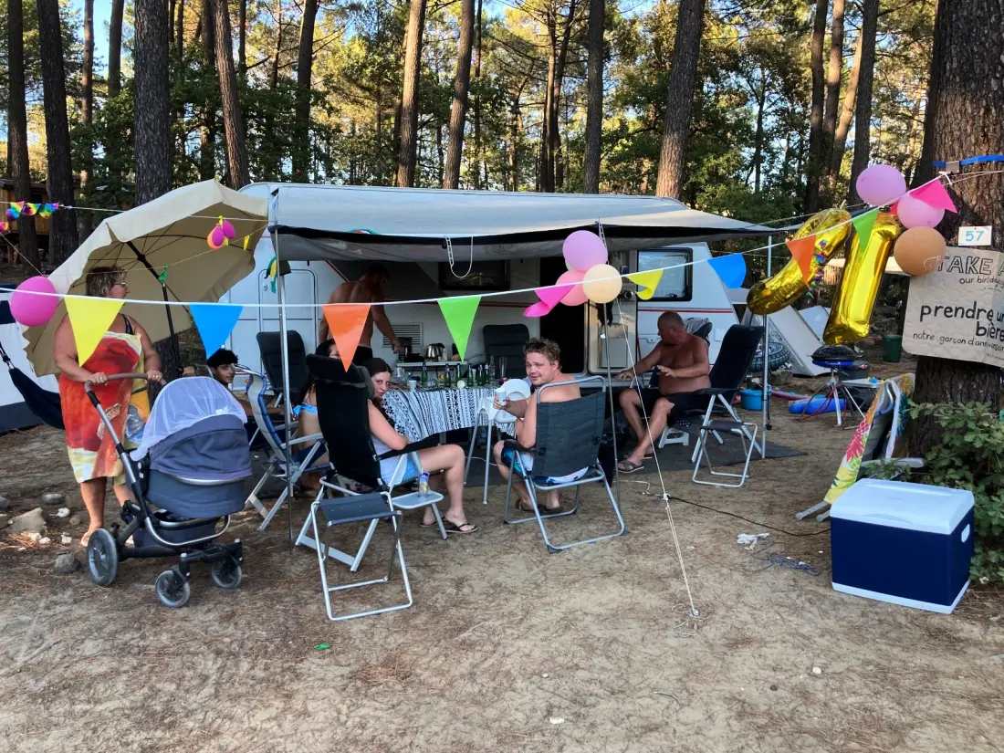 Camping La Simioune Vaucluse et Drome Provencale 3 étoiles★★★