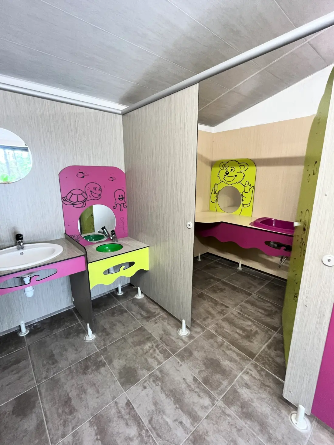Camping La Simioune Vaucluse et Drome Provencale 3 étoiles★★★