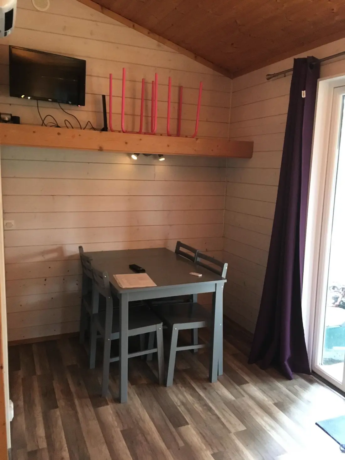 Camping La Simioune Vaucluse et Drome Provencale 3 étoiles★★★