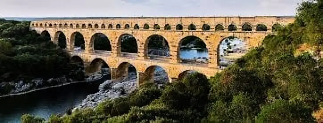 Camping La Simioune Vaucluse et Drome Provencale 3 étoiles★★★