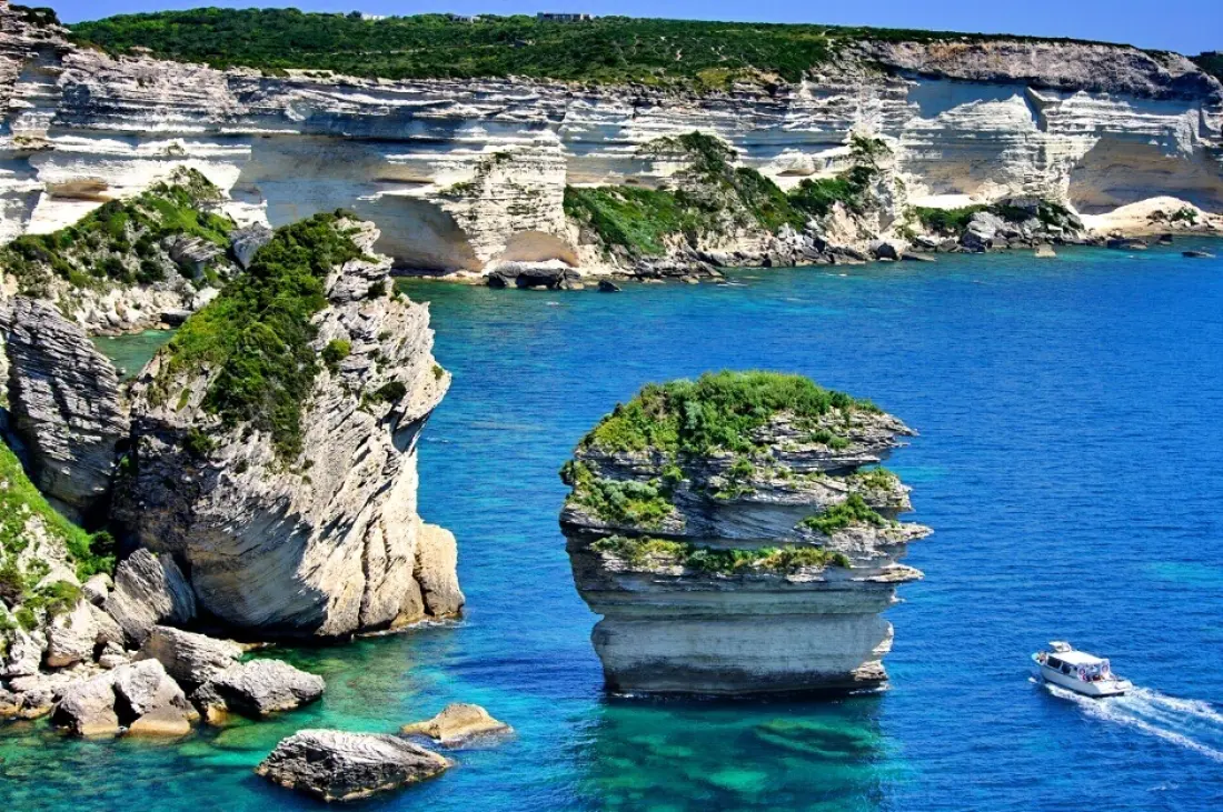 Camping Les Iles 4 étoiles★★★★