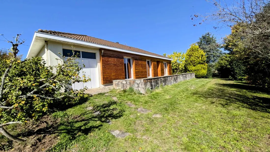 Gîte de France Maison du cèdre 2 épis