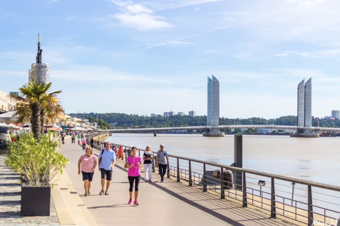Appart'Hôtel Mer & Golf Bordeaux Bassins à Flot 3 étoiles★★★