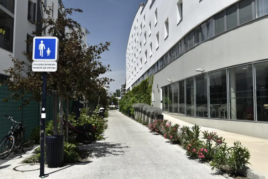 Appart'Hôtel Mer & Golf Bordeaux Bassins à Flot 3 étoiles★★★