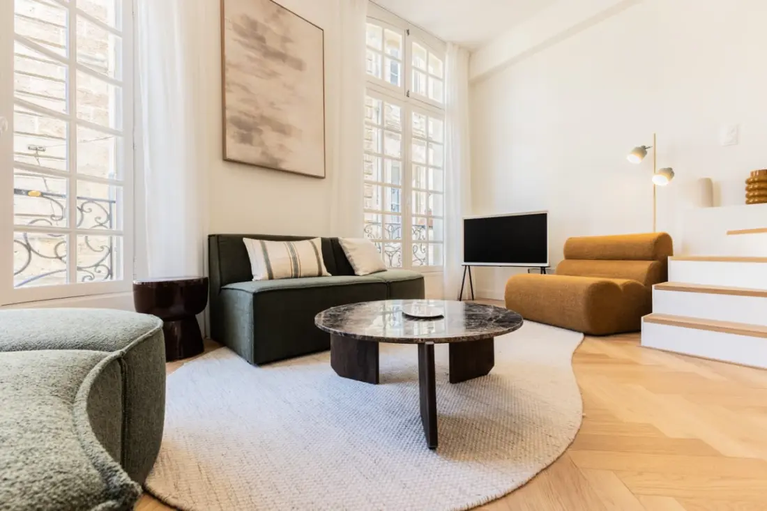 Appartement 2 Chambres En Duplex, Clim, Centre Ville