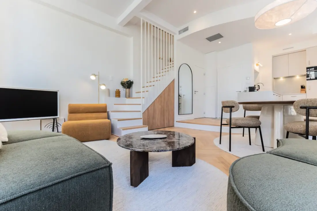 Appartement 2 Chambres En Duplex, Clim, Centre Ville