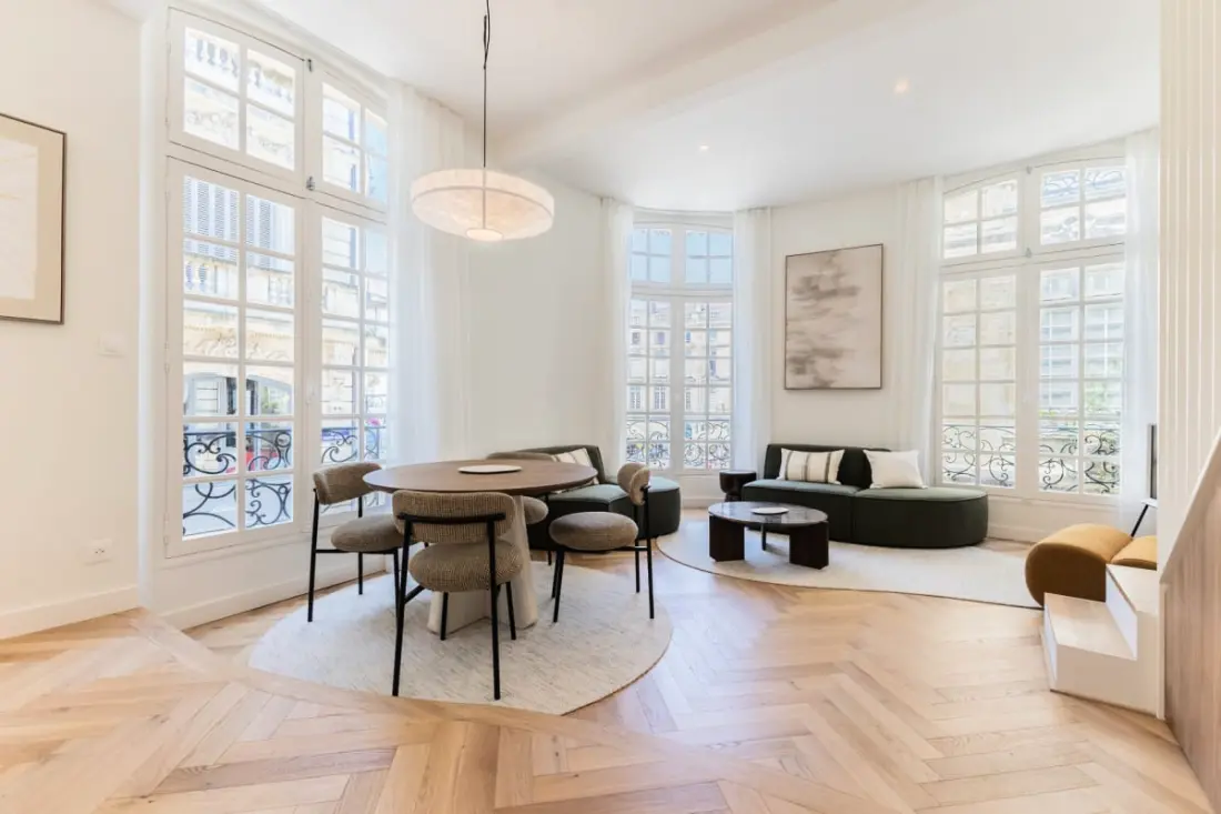 Appartement 2 Chambres En Duplex, Clim, Centre Ville