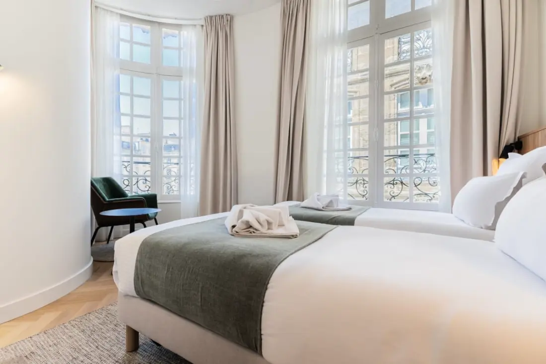 Appartement 2 Chambres En Duplex, Clim, Centre Ville